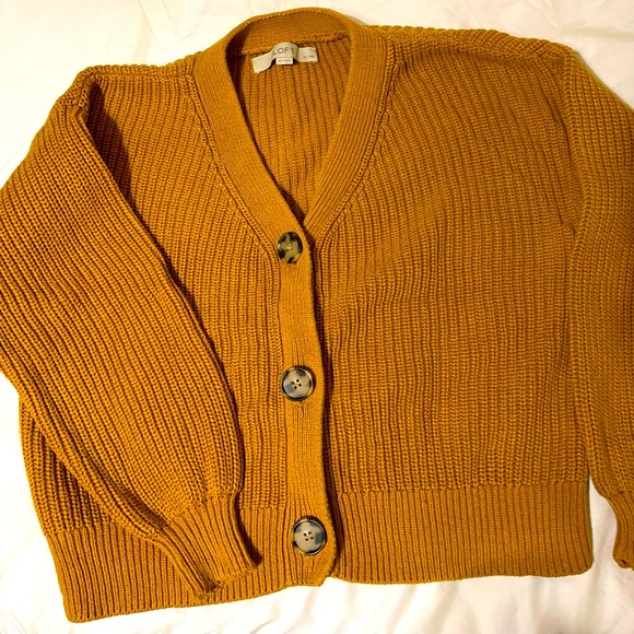LOFT Sweaters - Women’s petite LOFT cardigan